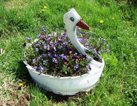 다차에 화단을 만들 때 무엇으로 만들까?