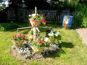 다차에 화단을 만들다