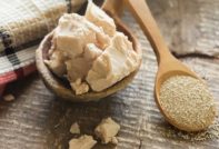 테이블 위의 효모