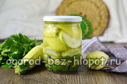 피망을 곁들인 호박