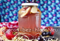 포도와 사과의 콤포트