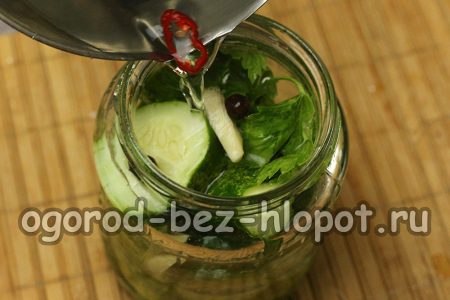 매리네이드를 붓다