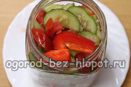 우리는 야채를 병에 담아요