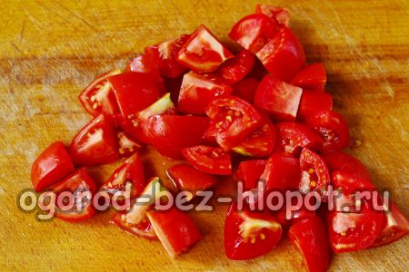 토마토를 자르다