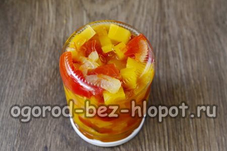 나사에 누출이 있는지 확인합니다.