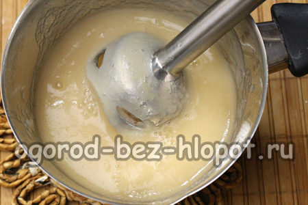 사과소스를 만들다