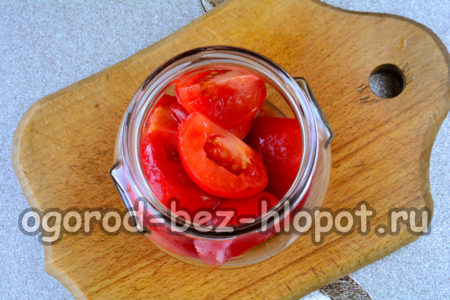 토마토를 병에 담다