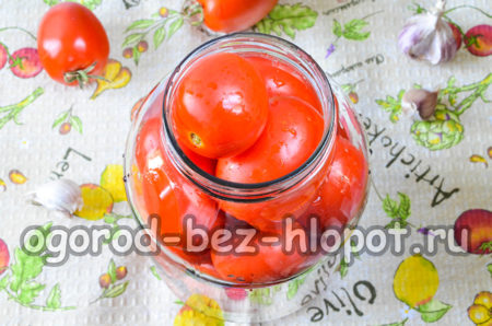 끓는 물을 붓다