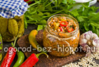 진주보리와 오이를 넣은 피클 수프