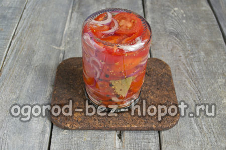 항아리를 닫고 뒤집으세요