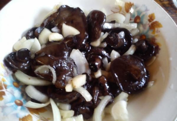 절인 돼지 새끼