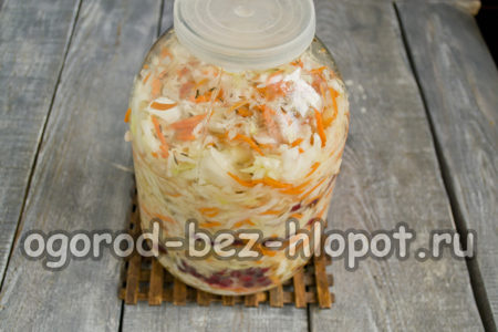 항아리에 뚜껑을 덮다