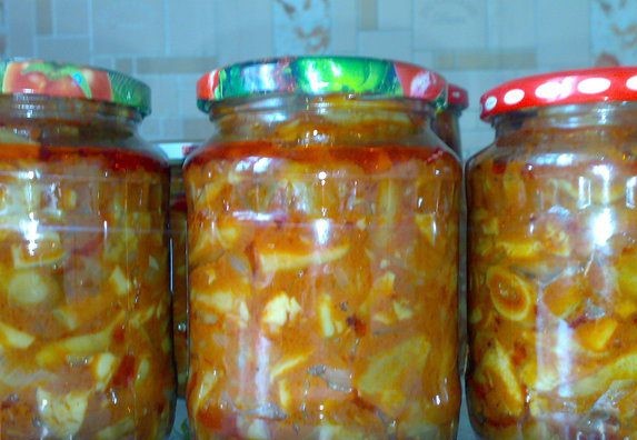 토마토 소스 버섯