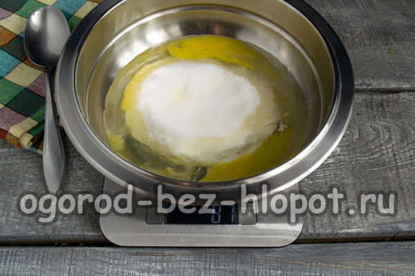 설탕과 소금을 첨가하세요