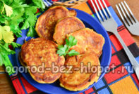 다진 고기를 곁들인 감자 미친 요리