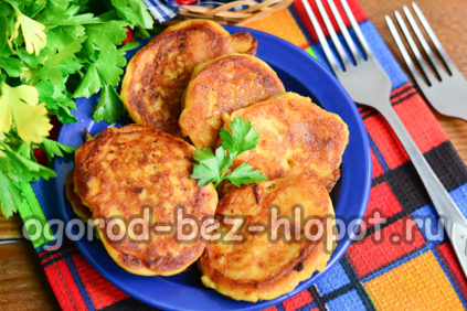 다진 고기를 곁들인 감자 미친 요리