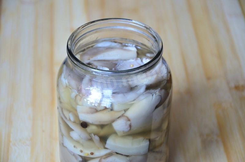 소금에 절인 느타리버섯