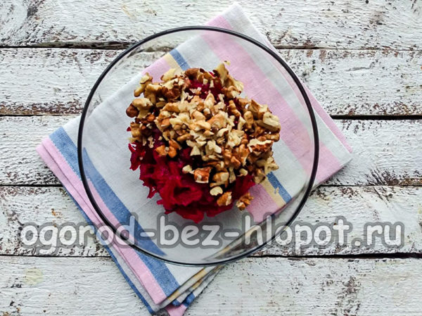 견과류를 다지다