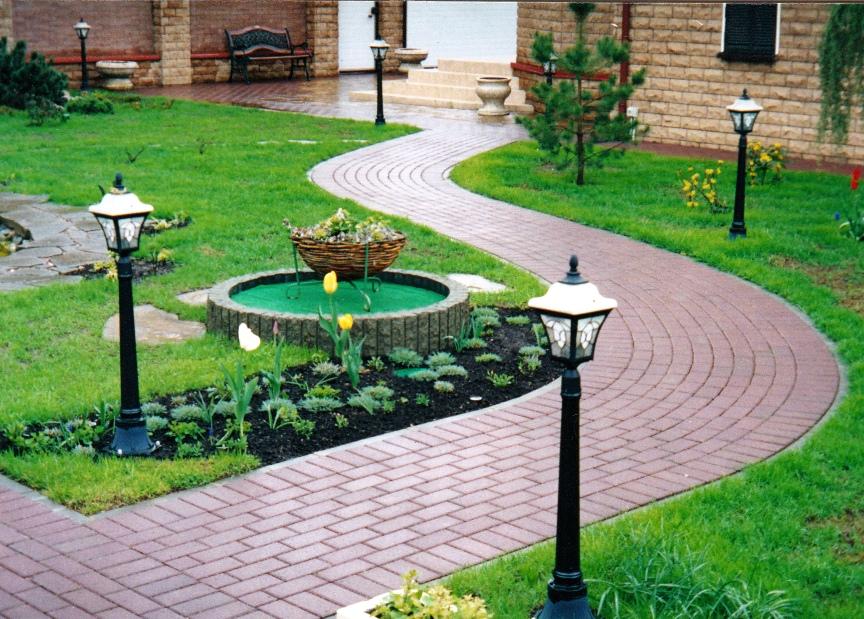 포장용 석판으로 만든 길