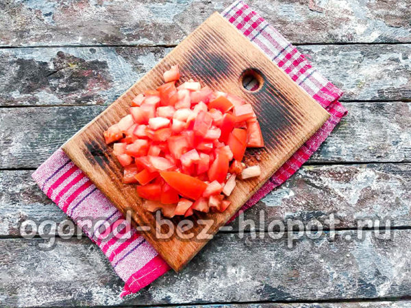 토마토를 다지다