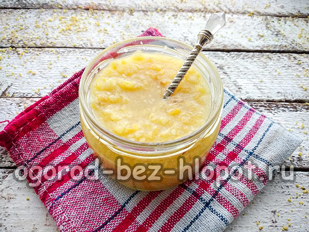 레몬과 꿀을 곁들인 생강