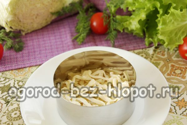 감자 한 겹에 마요네즈를 바르다