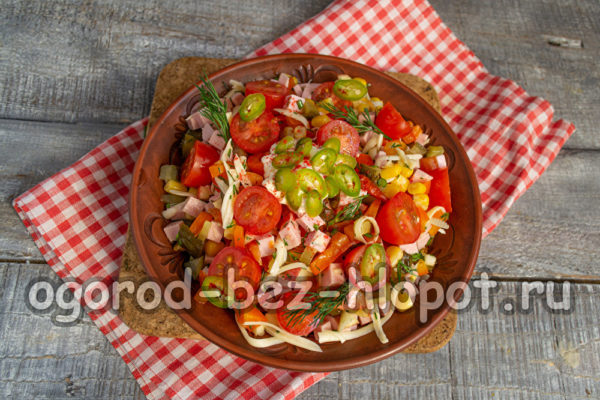 마요네즈와 고추를 더한다