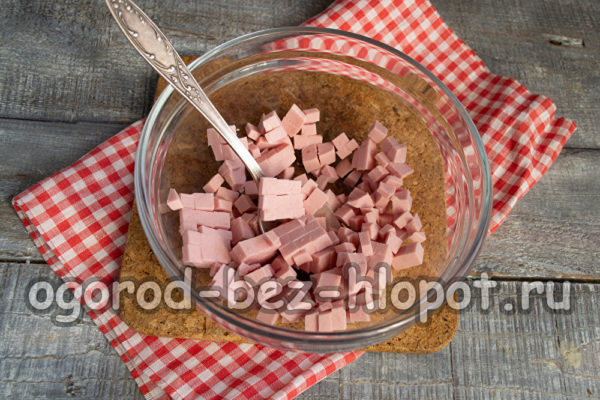 소시지를 자르다