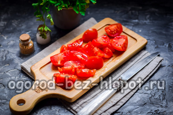 토마토를 다지다