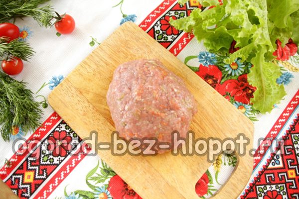 다진 고기를 섞어서 치세요