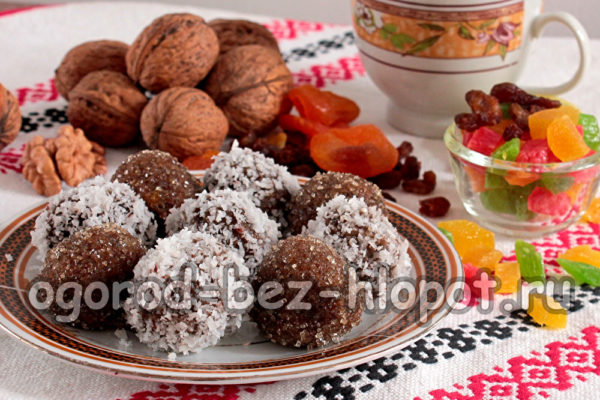 말린 과일 사탕