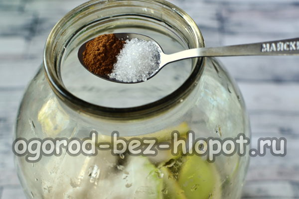 구연산과 계피를 첨가한다