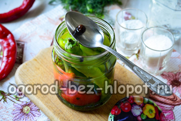 끓는 물을 붓다