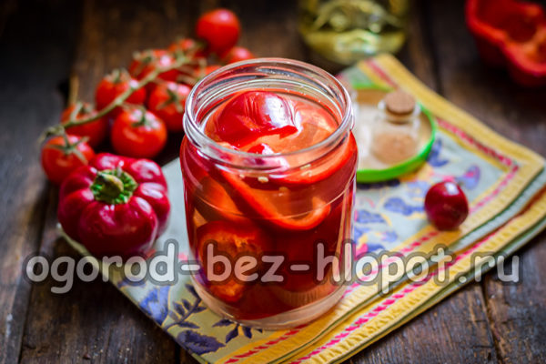 꿀을 곁들인 절인 고추