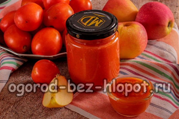 토마토와 사과 소스