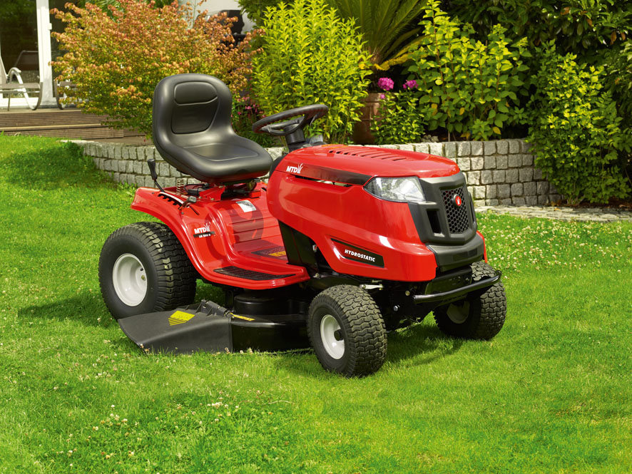 다차에 맞는 미니 트랙터 선택하기