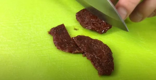 햇볕에 말린 토마토