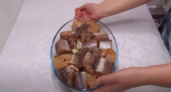 금형에 넣어주세요